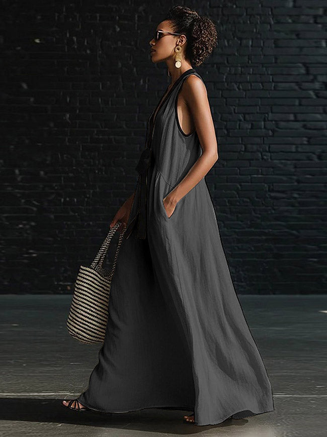 Vintage Criss Cross Neck Sleeveless Casual Beach Maxi Dresses Model View