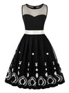 1950's Elegant Vintage Retro Sleeveless Printed Dress with Belt